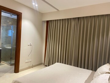 Room in 4 BHK Builder Floor at Sector 4 – for Sale