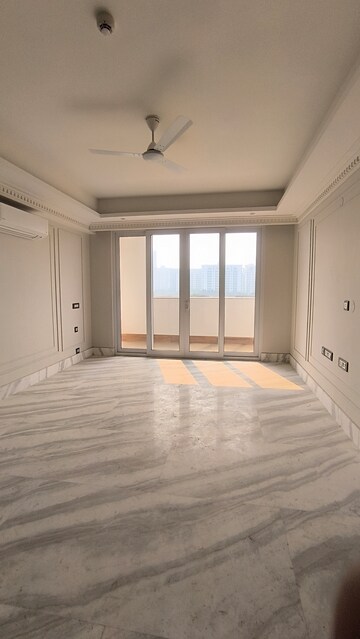 4 BHK Apartment For Sale in DLF The Icon, Dlf Phase V