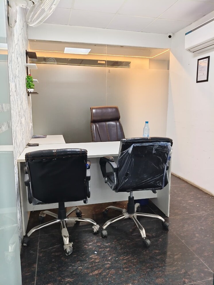 Team Area, sector 63 Commercial Office Space 1980 Sq.Ft. In Sector 63 Noida 9480740