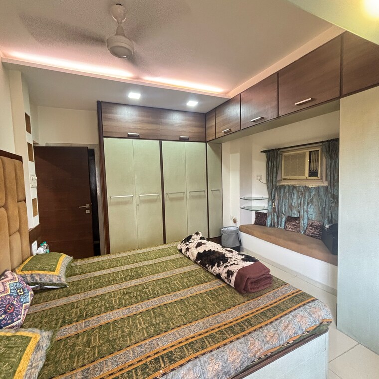 Bedroom, four bunglows 4 Bedroom 1300 Sq.Ft. Apartment In Four Bunglows Mumbai 9480787