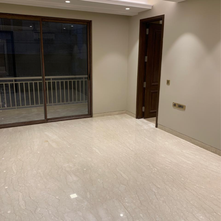 Room, defence colony 4 Bedroom 3800 Sq.Ft. Builder Floor In Defence Colony Delhi 9480759