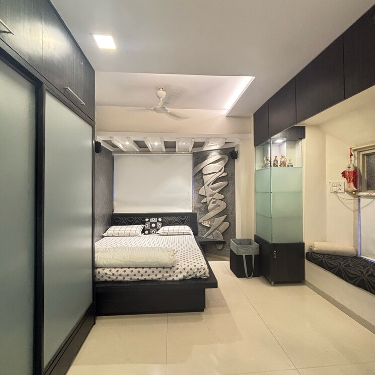 Master Bedroom, four bunglows 4 Bedroom 1300 Sq.Ft. Apartment In Four Bunglows Mumbai 9480787