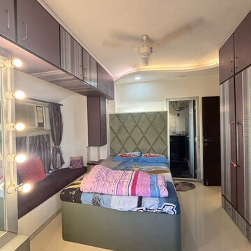 Bedroom in 4 BHK Apartment at Four Bunglows – for Rent