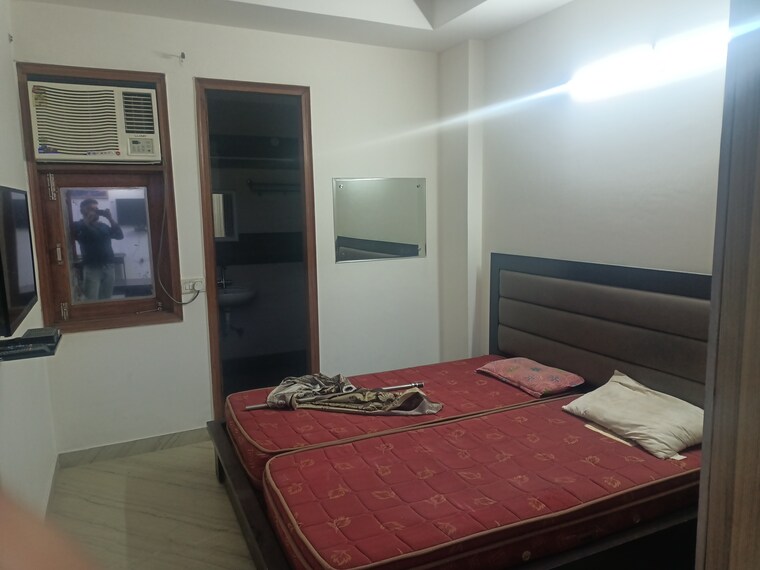 Bedroom, jangpura 3 Bedroom 1200 Sq.Ft. Independent House In Jangpura Delhi 9480768