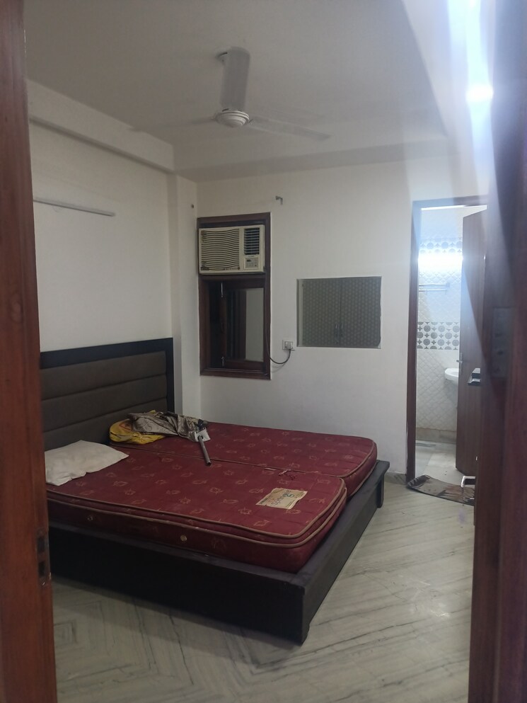 Bedroom, jangpura 3 Bedroom 1200 Sq.Ft. Independent House In Jangpura Delhi 9480768