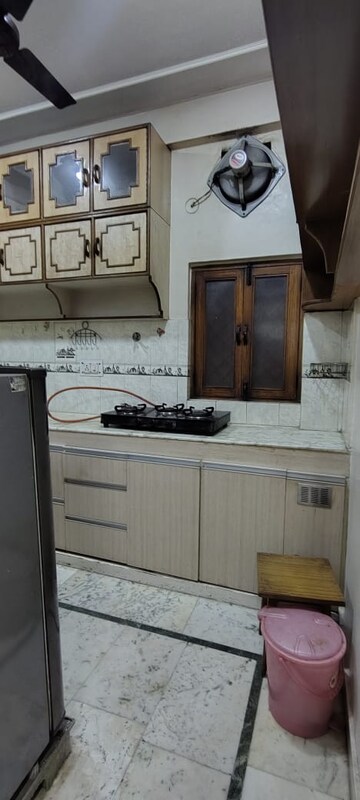 Kitchen in 3 BHK Builder Floor at Vaishali Sector 5 – for Rent