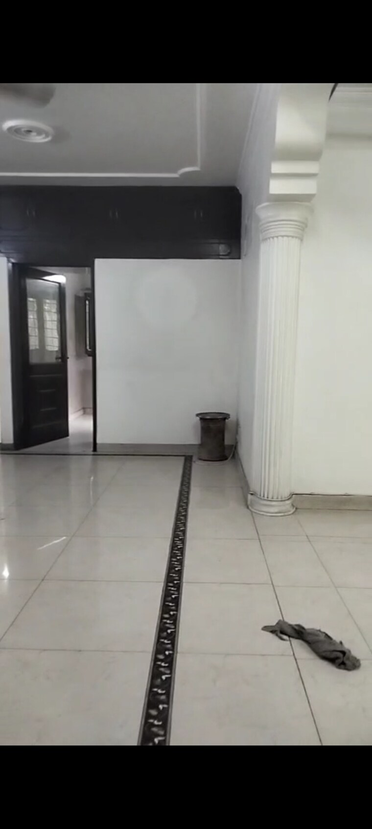 Room, vasant kunj 3 Bedroom 1400 Sq.Ft. Apartment In Vasant Kunj Delhi 9480807