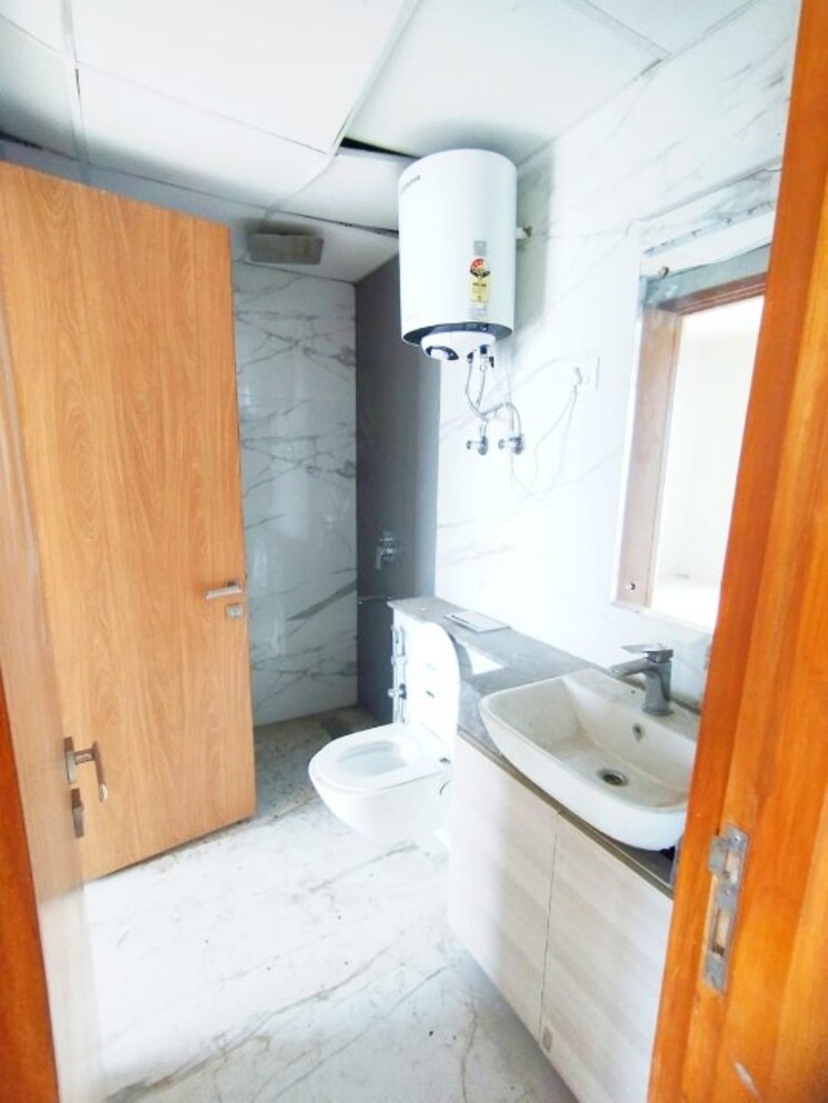 Bathroom, m3m-heights 3 Bedroom 2054 Sq.Ft. Apartment In Sector 65 Gurgaon 9480764