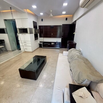 Team Area in 3 BHK Apartment at New Mhada Towers, Sv Patel Nagar – for Rent