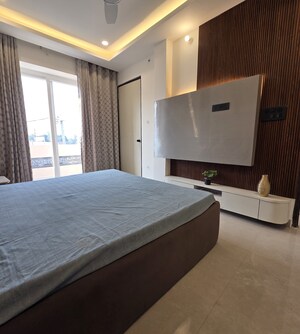 Bedroom in 2 BHK Independent House at Mohanlalganj – for Sale