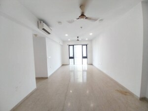 3 BHK Apartment For Rent in Lodha The Park, Worli