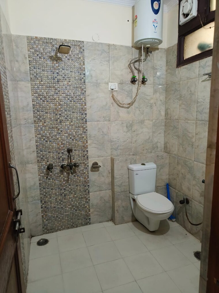 Master Bedroom, sector 56 1 RK 880 Sq.Ft. Independent House In Sector 56 Noida 9480878