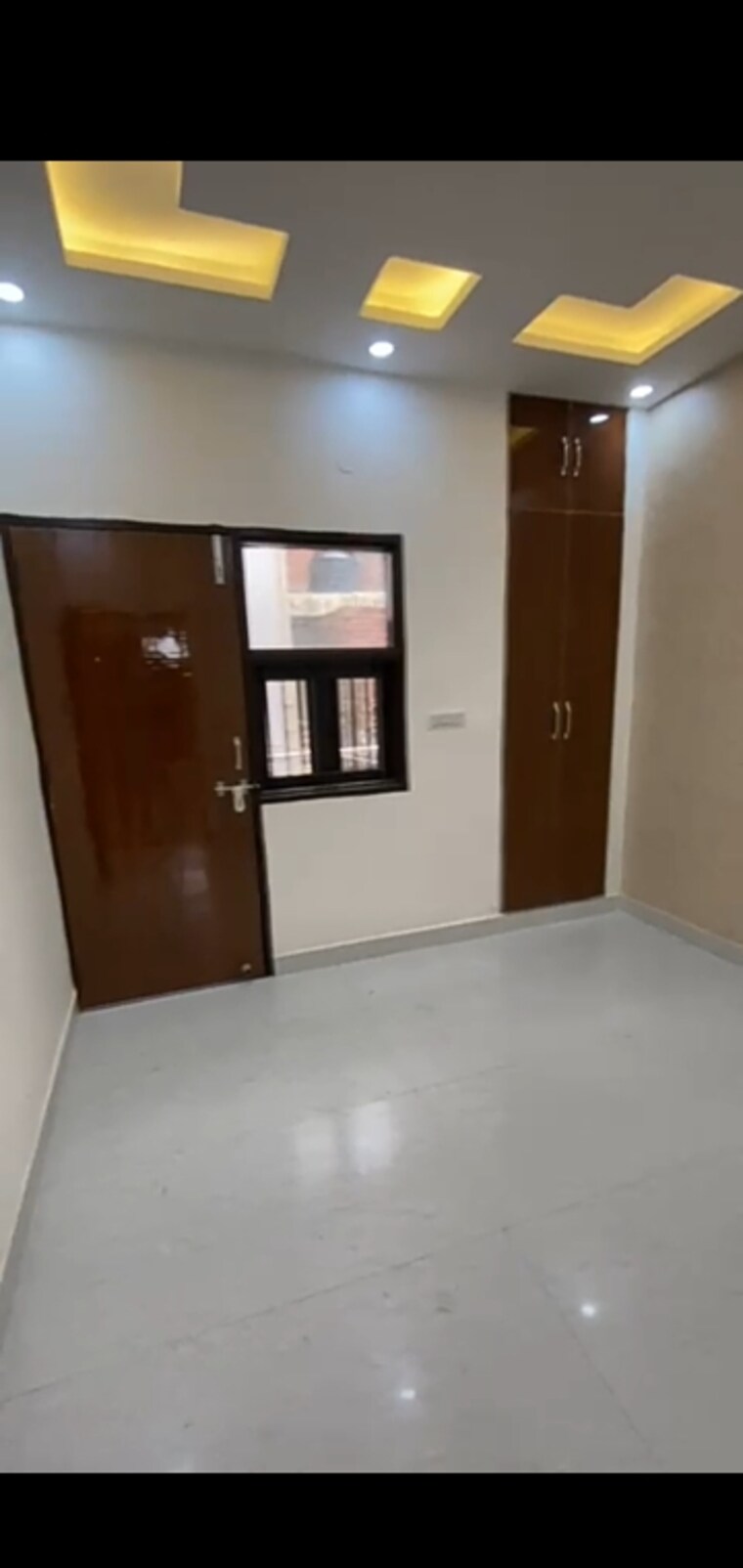 Room, dwarka mor 2 Bedroom 900 Sq.Ft. Independent House In Dwarka Mor Delhi 9480963