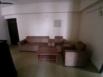 2 BHK Apartment For Rent in Supertech Cape Town, Sector 74