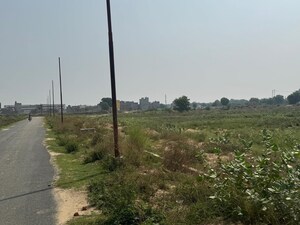  Plot For Sale in Tusyana