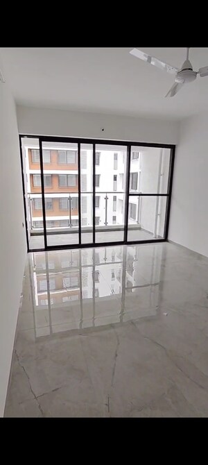 Room in 2.5 BHK Apartment at Unique Youtopia, Kharadi – for Sale