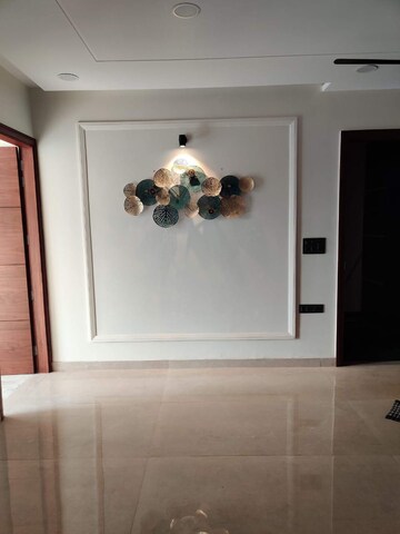 Room in 3 BHK Builder Floor at Puri Kohinoor, Sector 89 – for Sale