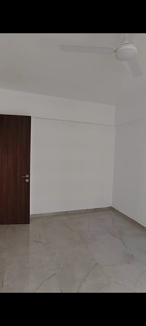 Room in 2.5 BHK Apartment at Unique Youtopia, Kharadi – for Sale