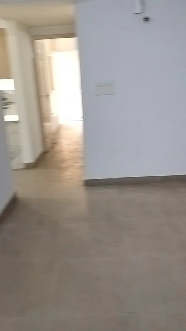 Room, supertech-cape-town 3 Bedroom 1295 Sq.Ft. Apartment In Sector 74 Noida 9480923