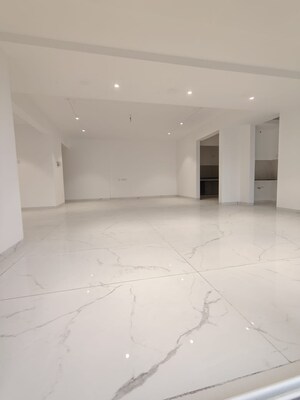 Room in 4 BHK Apartment at Vision Greenville, Hadapsar – for Sale