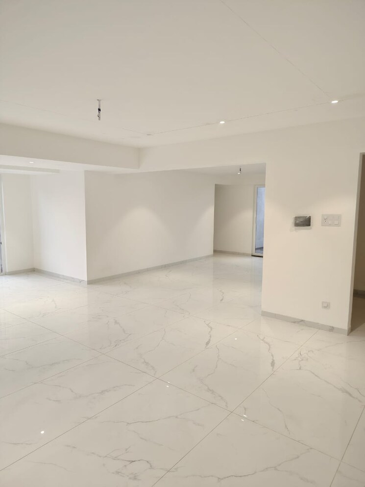 Room, vision-greenville 4 Bedroom 5400 Sq.Ft. Apartment In Hadapsar Pune 9480862