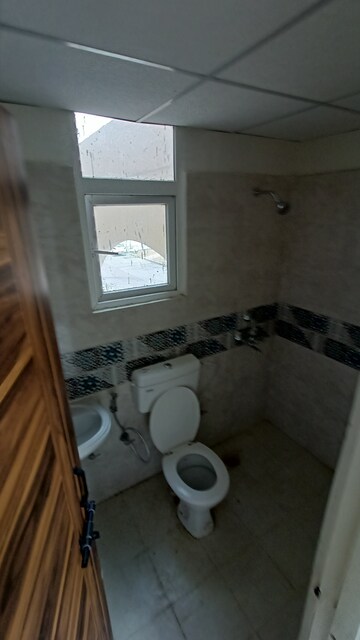 Bathroom in 2 BHK Apartment at Signature Global Prime, Sector 63a – for Rent