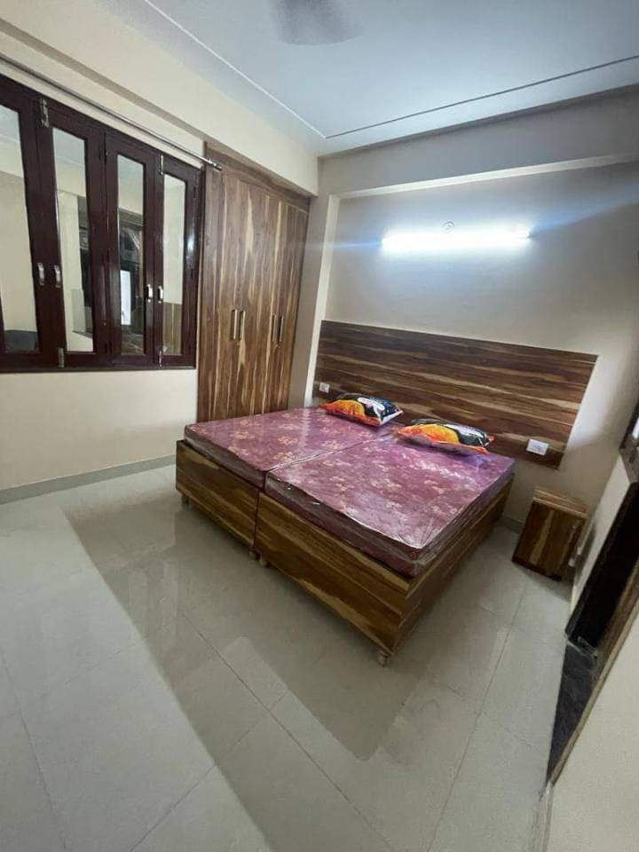 1 BHK + Pooja Room Builder Floor For Rent in Greenwood City