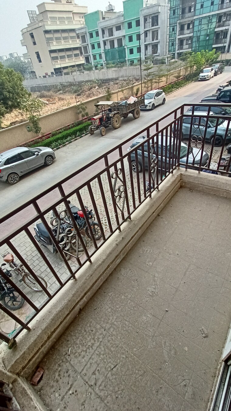 Balcony, signature-global-prime 2 Bedroom 573 Sq.Ft. Apartment In Sector 63a Gurgaon 9480973