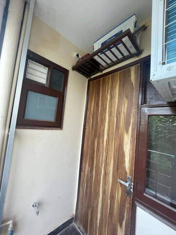 Balcony in 1 BHK Builder Floor at Greenwood City, Sector 40 – for Rent