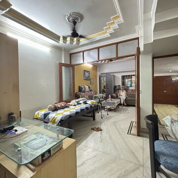 Room in 4 BHK Independent House at Sv Patel Nagar – for Rent