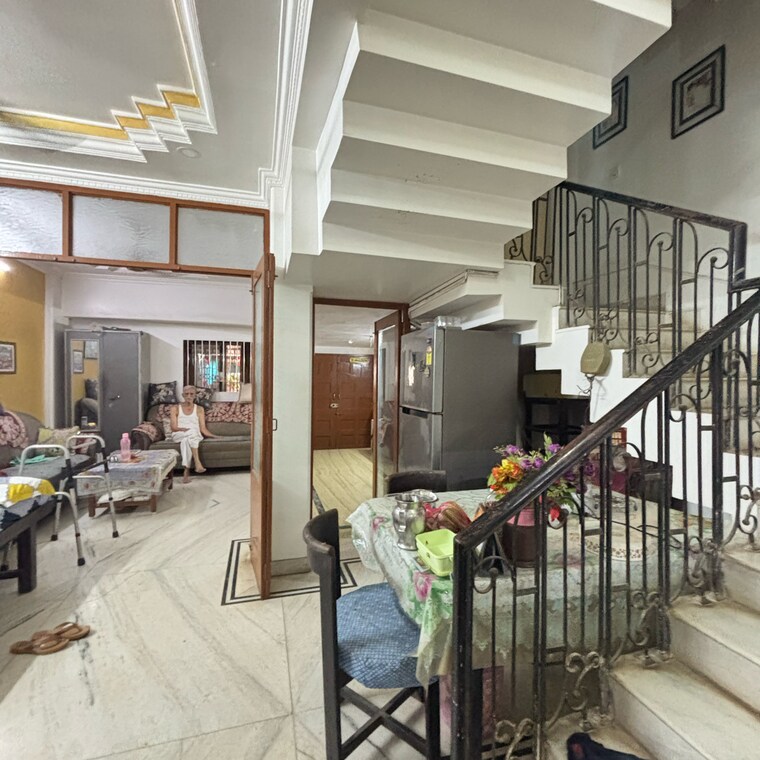 Balcony, sv patel nagar 4 Bedroom 2600 Sq.Ft. Independent House In Sv Patel Nagar Mumbai 9481004