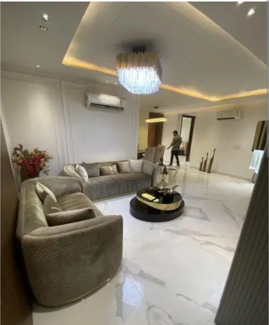 3 BHK + Pooja Room 1607 Sq.Ft. Apartment in BPTP Park Grandeura