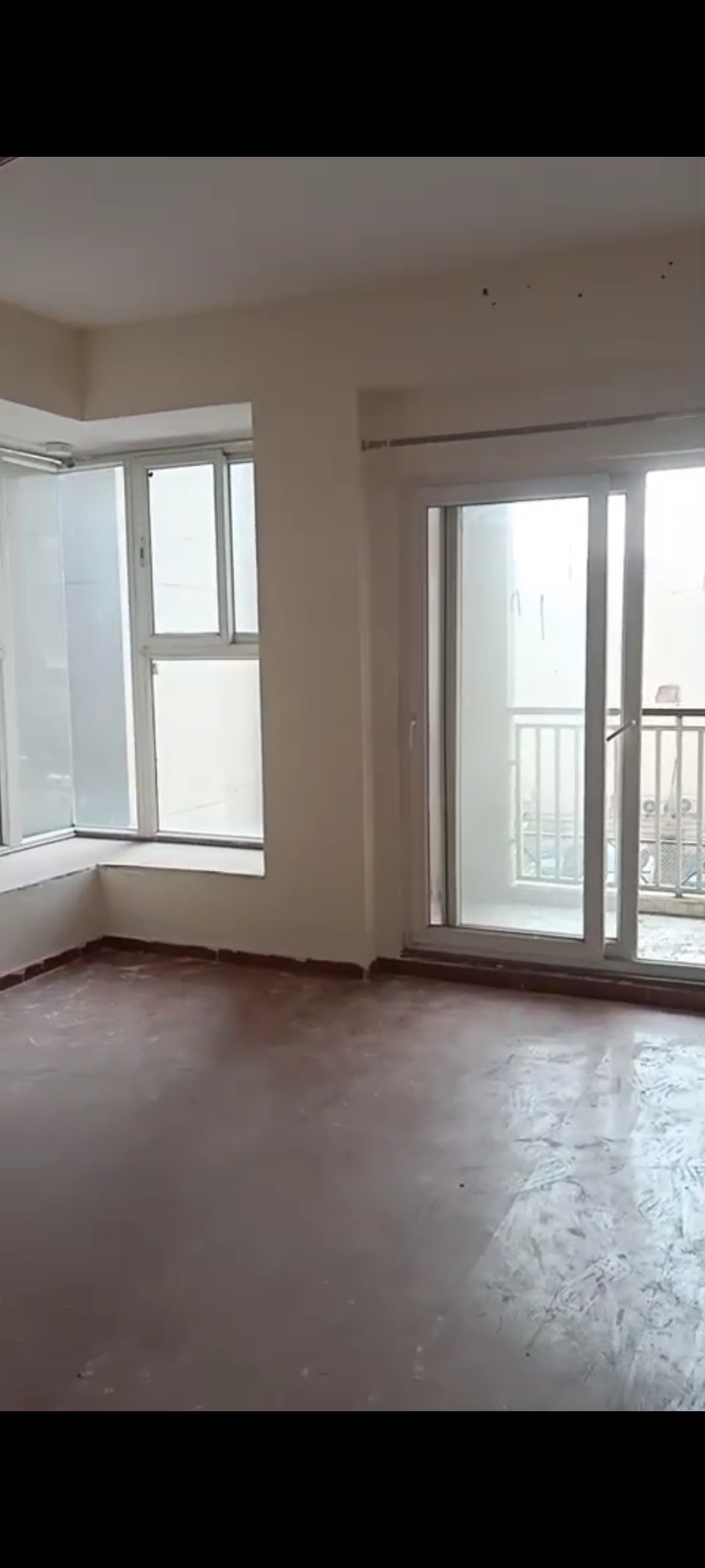 3 BHK Apartment For Rent in Shri Radha Sky Gardens