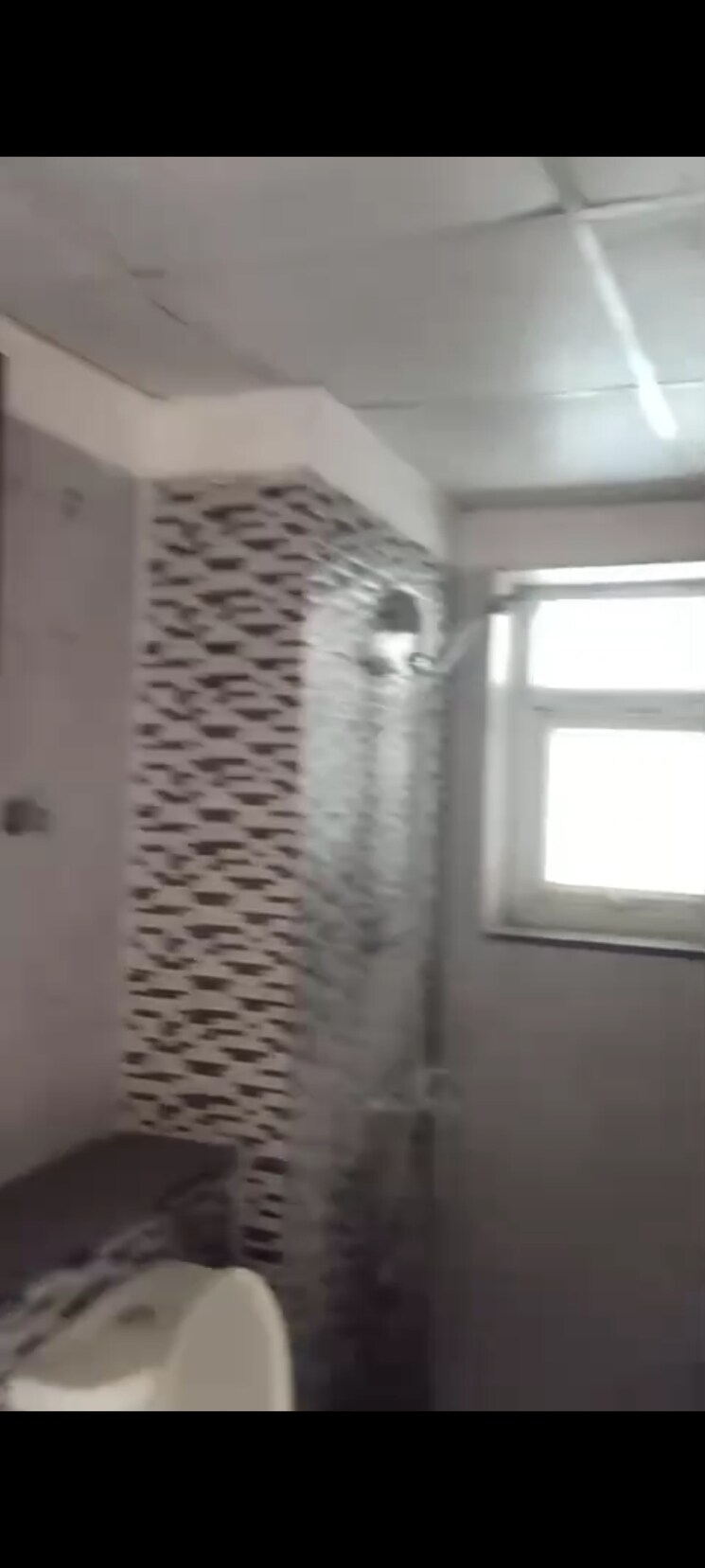 Bathroom, shri-radha-sky-gardens 3 Bedroom 1874 Sq.Ft. Apartment In Sector 16b Greater Noida Greater Noida 9481035