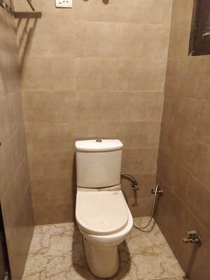 Bathroom in 3 BHK Builder Floor at Green Fields Colony – for Sale