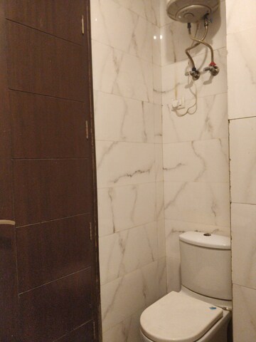 Bathroom in 3 BHK Builder Floor at Green Fields Colony – for Sale