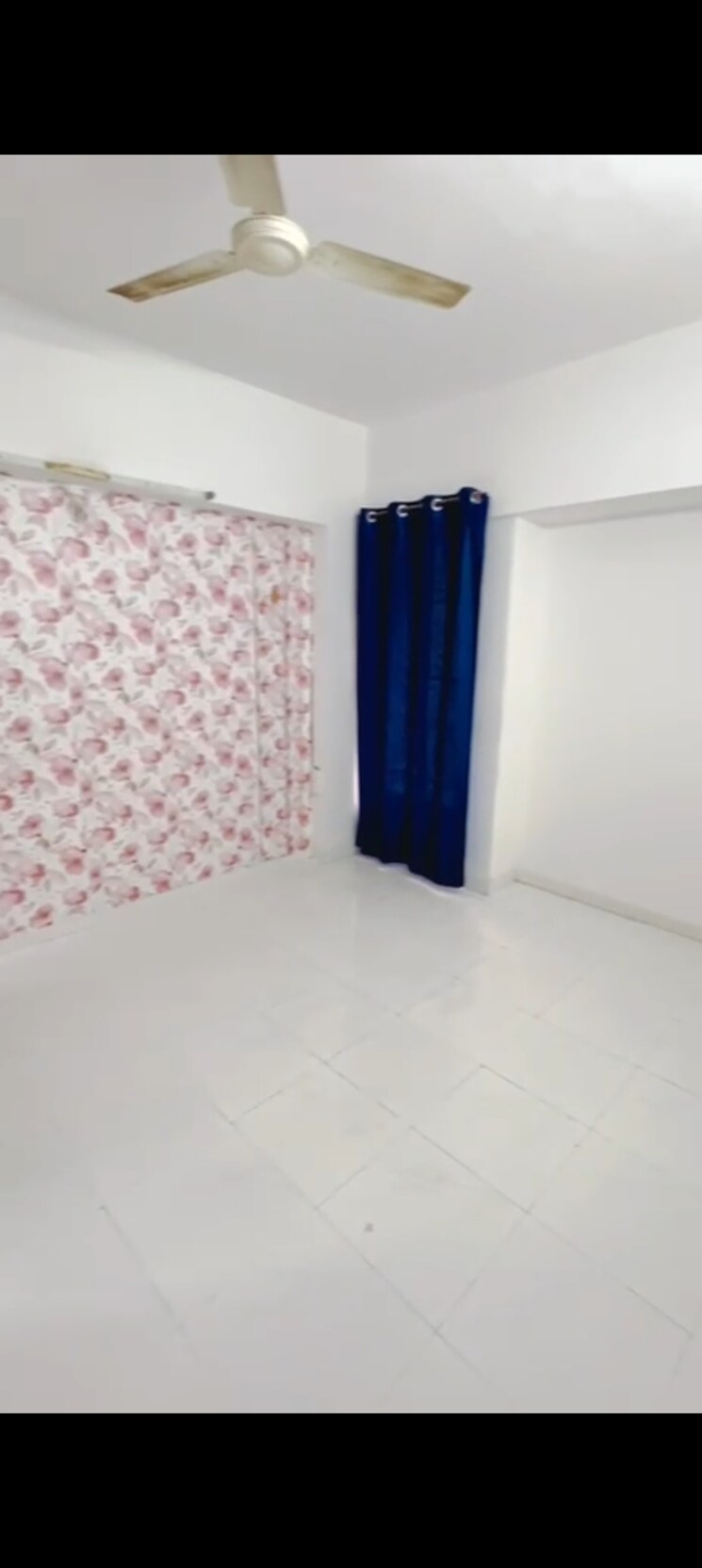 Room, karan-rhea 1 Bedroom 575 Sq.Ft. Apartment In Wadegaon Pune 9481086