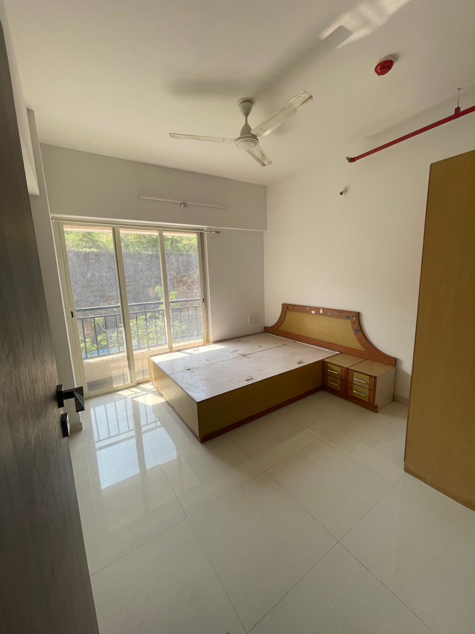 2 BHK + Extra Room Apartment For Rent in Puranik Abitante