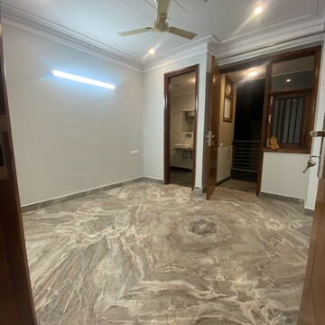 Room in 2 BHK Builder Floor at Chattarpur – for Rent