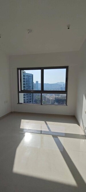 Room in 2 BHK Apartment at Narang Rozanne by Courtyard, Pokhran Road No Two – for Rent