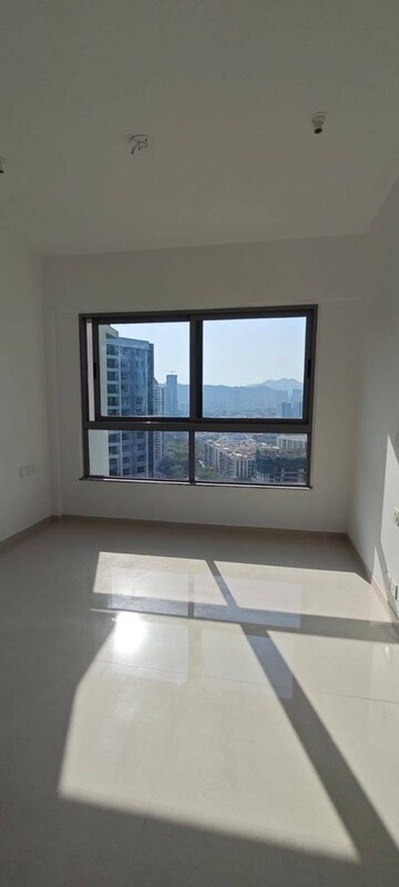 Room in 2 BHK Apartment at Narang Rozanne by Courtyard, Pokhran Road No Two – for Rent