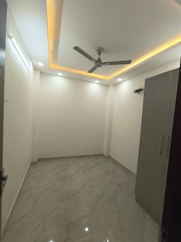 Room in 2 BHK Builder Floor at Govindpuri – for Rent