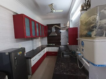 Kitchen in 3 BHK Builder Floor at Sector 45 – for Rent