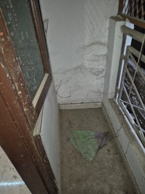 Balcony in 1.5 BHK Builder Floor at Mayur Vihar – for Sale