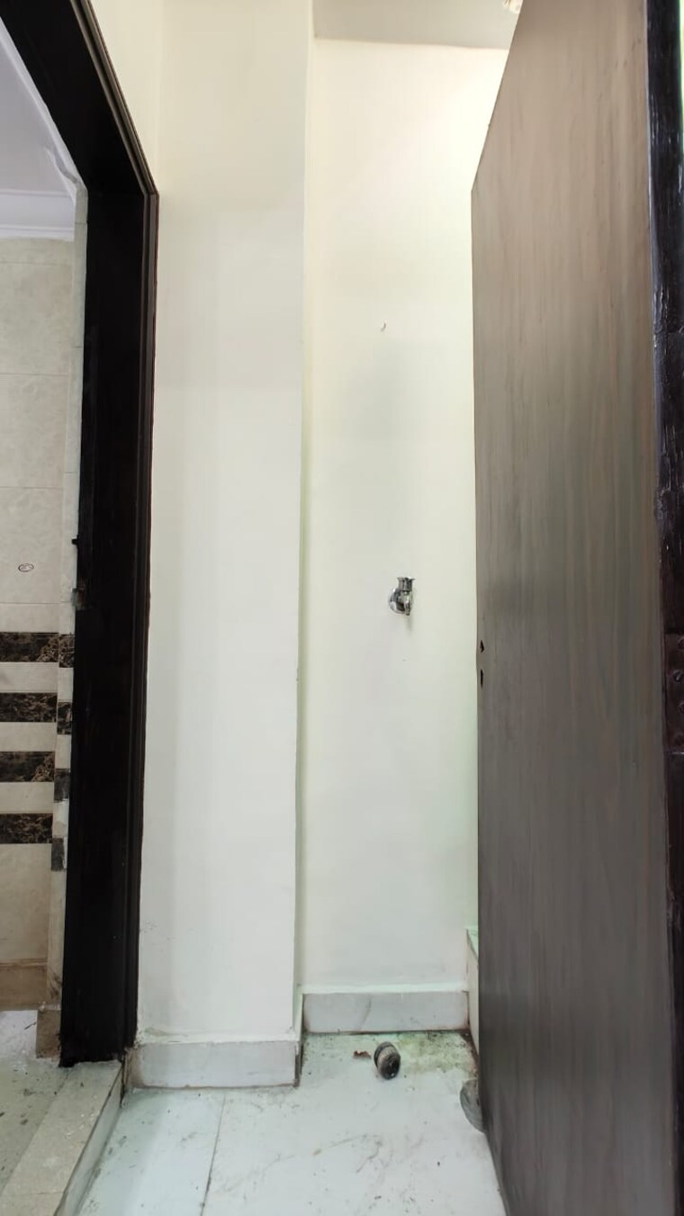 undefined, govindpuri 1 RK 270 Sq.Ft. Builder Floor In Govindpuri Delhi 9481692