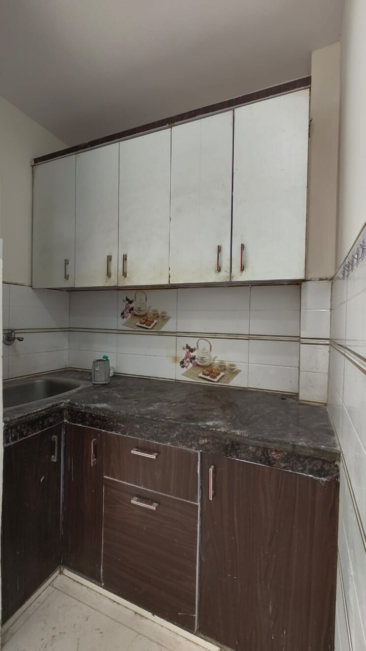 Kitchen, govindpuri 1 RK 270 Sq.Ft. Builder Floor In Govindpuri Delhi 9481692