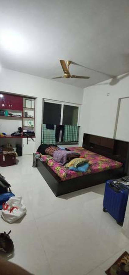 2 BHK + Pooja Room 647 Sq.Ft. Apartment in Rustomjee Azziano Wing I
