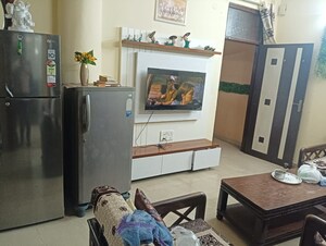 Living Room in 2.5 BHK Apartment at Mayur Vihar 1 – for Sale
