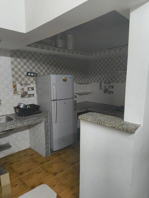 Kitchen in 2.5 BHK Apartment at Mayur Vihar 1 – for Sale