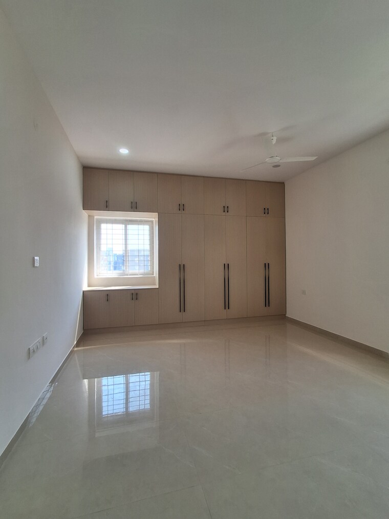 Bedroom, madhapur 3 Bedroom 1600 Sq.Ft. Apartment In Madhapur Hyderabad 9481816